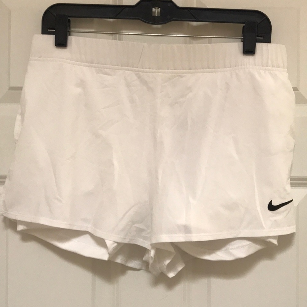 Nike 2-in-1 Tennis/Pickleball/Athletic Shorts NWT!